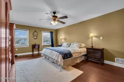 Bedroom - 250 Bartley Rd, Jackson, NJ 08527 photo 4 of 6