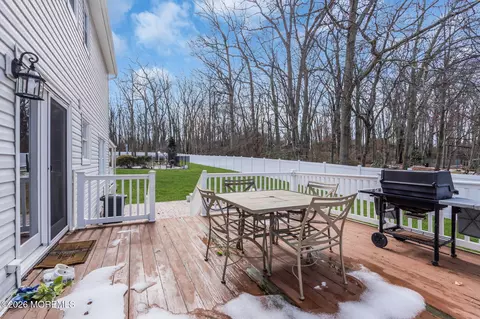 Exterior - 250 Bartley Rd, Jackson, NJ 08527 photo 23 of 27