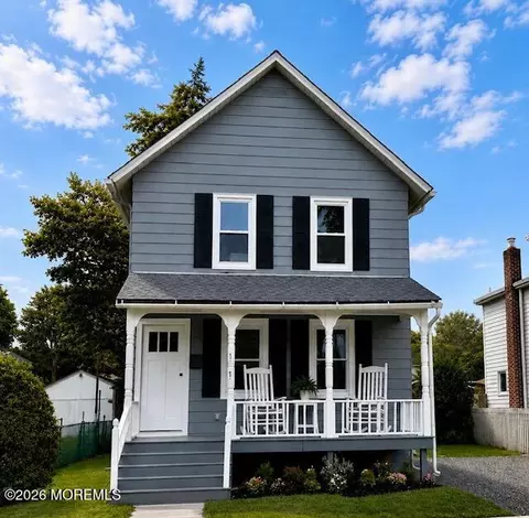 17 Henry St, Freehold, NJ 07728