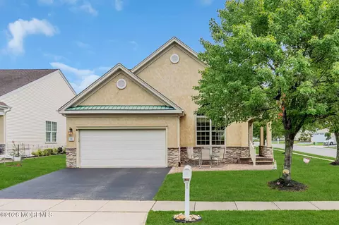 65 Hatteras Way, Barnegat, NJ 08005