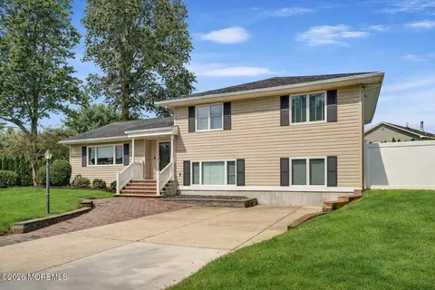 27 Stevens Ave, West Long Branch, NJ 07764