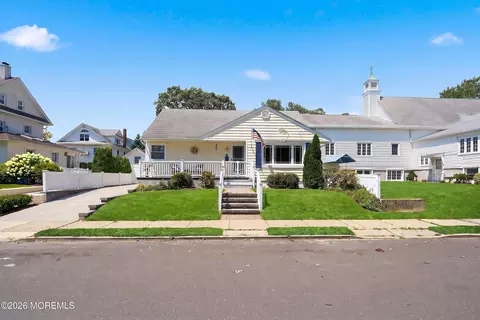 305 Hammond Ave, Bradley Beach, NJ 07720