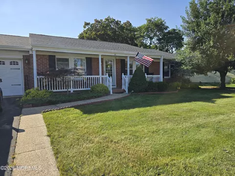 25 Hudson Pkwy, Manchester, NJ 08759