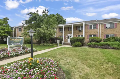 63 Stonehurst Blvd #G, Freehold, NJ 07728