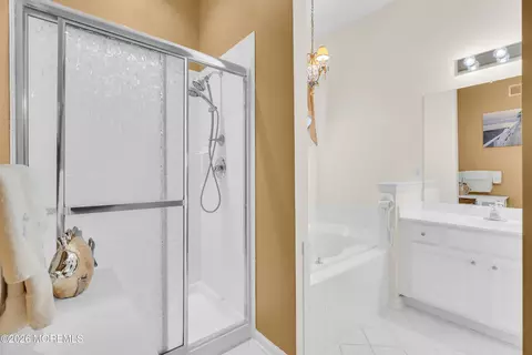 Bath - 42 Brigantine Blvd, Waretown, NJ 08758 photo 3 of 6