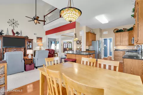 Dining - 42 Brigantine Blvd, Waretown, NJ 08758 photo 4 of 5