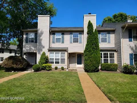 35 Whistler Dr #2, Freehold, NJ 07728