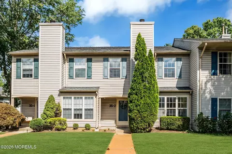 35 Whistler Dr #2, Freehold, NJ 07728