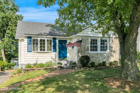96 E River Rd, Rumson, NJ 07760
