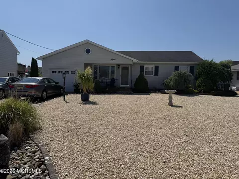 15 Curaco Ave, Toms River, NJ 08753