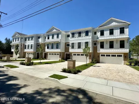 2113 River Rd #E, Point Pleasant, NJ 08742