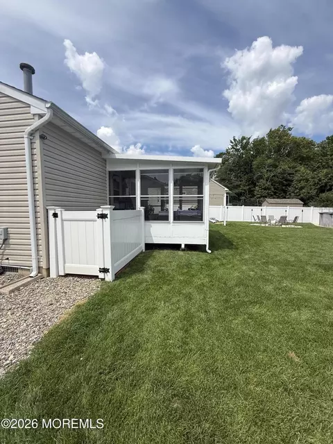 Exterior - 718 Conifer Dr, Forked River, NJ 08731 photo 4 of 18