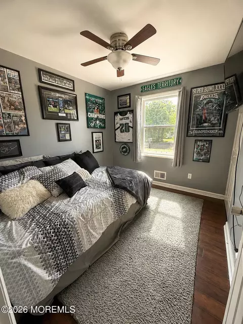 Bedroom - 718 Conifer Dr, Forked River, NJ 08731 photo 1 of 5