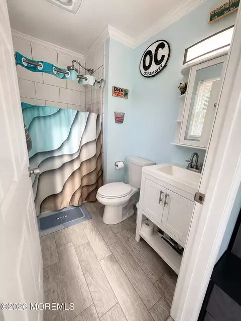 Bath - 718 Conifer Dr, Forked River, NJ 08731 photo 1 of 5