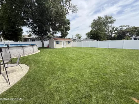 Exterior - 718 Conifer Dr, Forked River, NJ 08731 photo 8 of 18