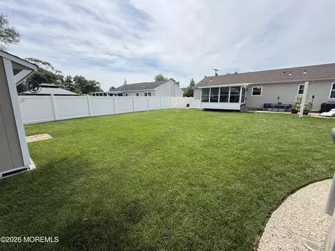 Exterior - 718 Conifer Dr, Forked River, NJ 08731 photo 10 of 18