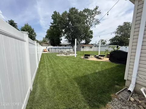 Exterior - 718 Conifer Dr, Forked River, NJ 08731 photo 9 of 18