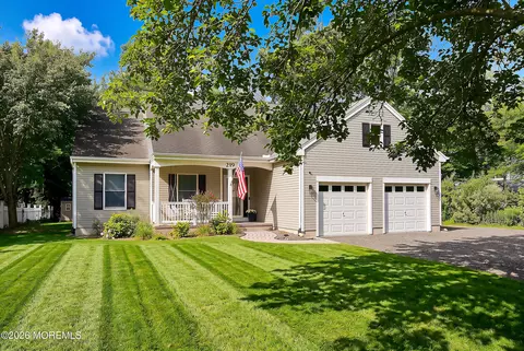 219 Hilliard Blvd, Manahawkin, NJ 08050