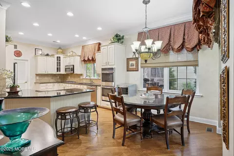 Dining - 3 Spring Lake Blvd, Waretown, NJ 08758 photo 2 of 5