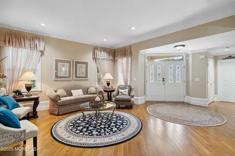 Entry Way - 3 Spring Lake Blvd, Waretown, NJ 08758 photo 3 of 4
