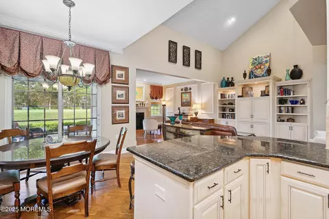Dining - 3 Spring Lake Blvd, Waretown, NJ 08758 photo 3 of 5