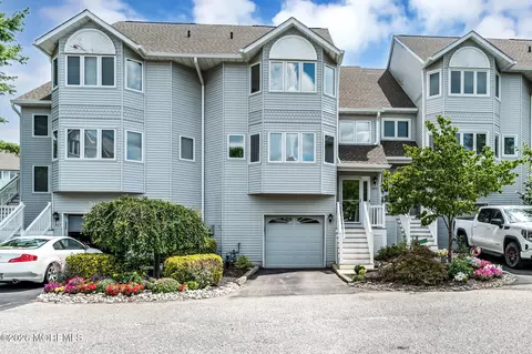 362 Mimosa Ct, Toms River, NJ 08753