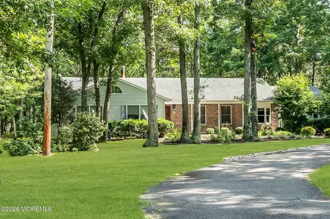 277 Grawtown Rd, Jackson, NJ 08527