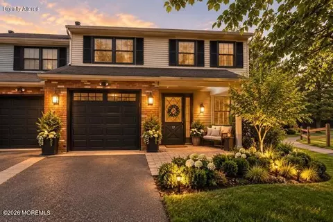 17 Walton Ct, East Brunswick, NJ 08816