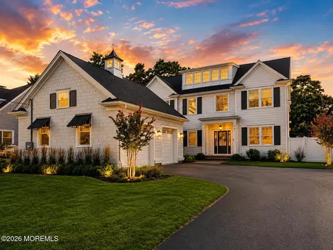 94 Park Ave, Fair Haven, NJ 07704