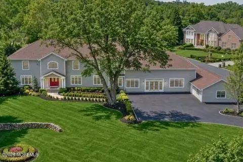 3 Tolas Dr, Holmdel, NJ 07733