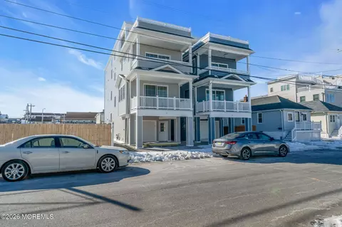 121 Franklin Ave, Seaside Heights, NJ 08751