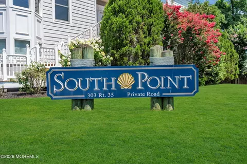 303 Route 35 Ave #4, Point Pleasant Beach, NJ 08742