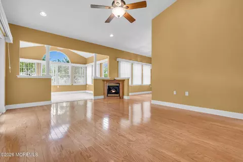 Living - 72 Brigantine Blvd, Waretown, NJ 08758 photo 2 of 7