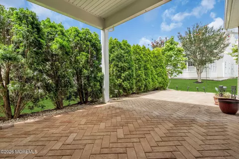 Exterior - 72 Brigantine Blvd, Waretown, NJ 08758 photo 3 of 8