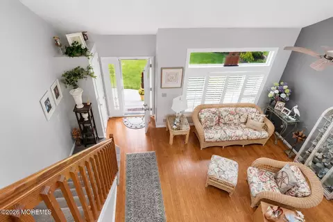 Entry Way - 1 Red Maple Dr, Brick, NJ 08724 photo 4 of 5