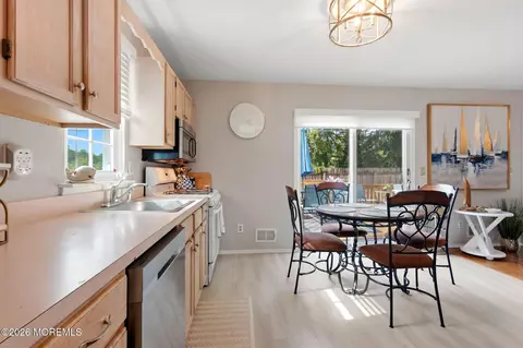 Kitchen - 1 Red Maple Dr, Brick, NJ 08724 photo 3 of 4