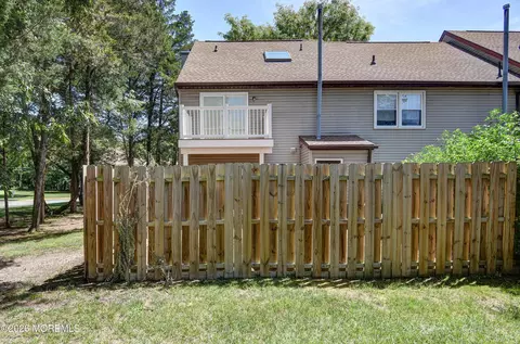 Exterior - 8 Colonial Ct, Jackson, NJ 08527 photo 8 of 8