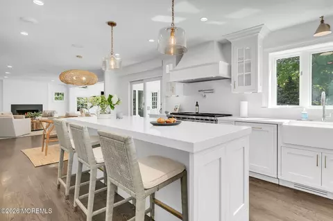 Kitchen - 14 Circle Dr, Rumson, NJ 07760 photo 3 of 4