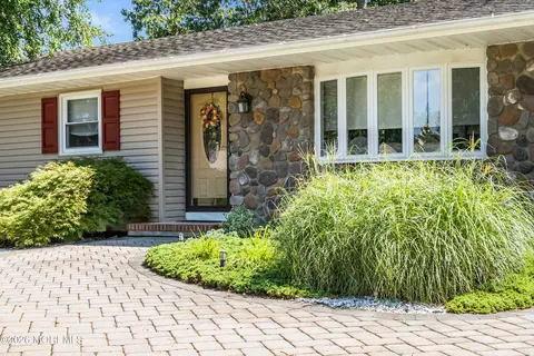 Exterior - 421 Leanora St, Brick, NJ 08723 photo 3 of 12