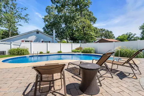 Exterior - 421 Leanora St, Brick, NJ 08723 photo 9 of 12