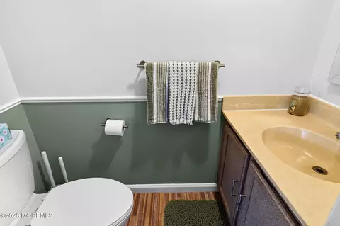 Bath - 24 Forge Ct, Jackson, NJ 08527 photo 1 of 2