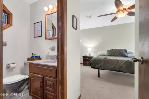 Bedroom - 303 Constitution Dr, Forked River, NJ 08731 photo 3 of 5