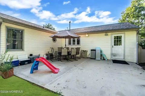 Exterior - 303 Constitution Dr, Forked River, NJ 08731 photo 4 of 9