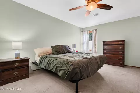 Bedroom - 303 Constitution Dr, Forked River, NJ 08731 photo 4 of 5