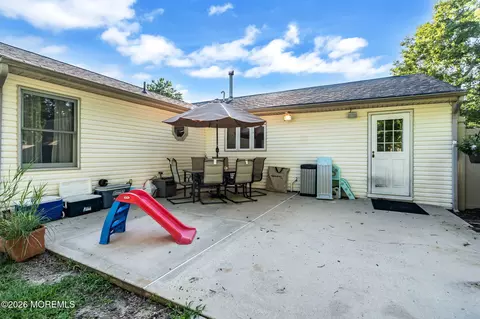 Exterior - 303 Constitution Dr, Forked River, NJ 08731 photo 8 of 9
