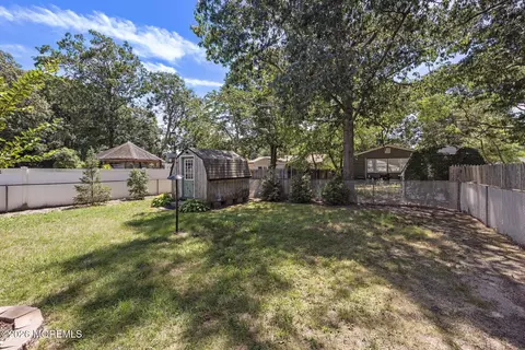 Exterior - 337 Enterprise Dr, Forked River, NJ 08731 photo 10 of 12