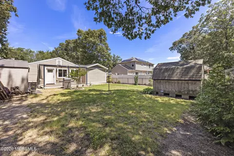 Exterior - 337 Enterprise Dr, Forked River, NJ 08731 photo 7 of 12