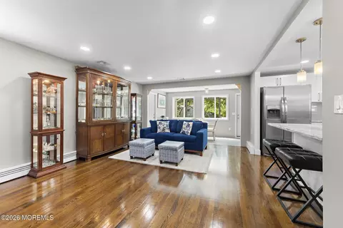 Entry Way - 337 Enterprise Dr, Forked River, NJ 08731 photo 1 of 2