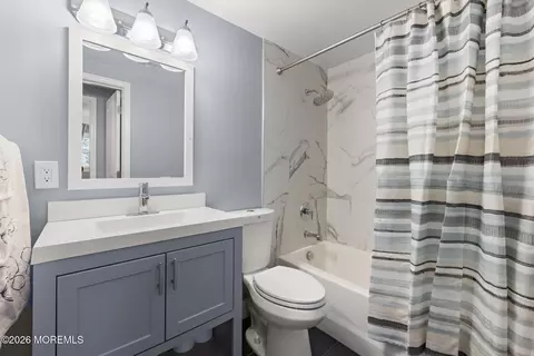 Bath - 337 Enterprise Dr, Forked River, NJ 08731 photo 1 of 3