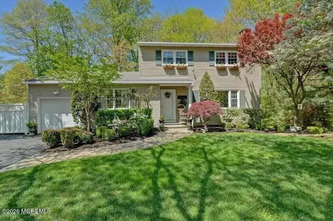 9 Emory Dr, Lincroft, NJ 07738